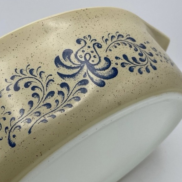 Pyrex Homestead Oval Dish Glass Cookware - Picture 2 of 3